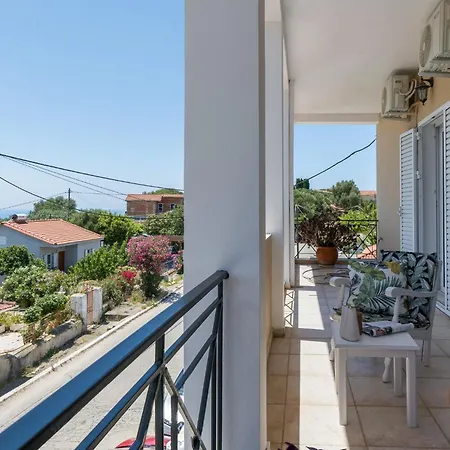 Eraora Lofts & Kefalonia شقة
